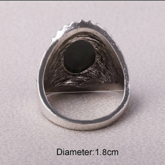 Bohemian Silver Gray Stone Ring - Picture 3 of 4